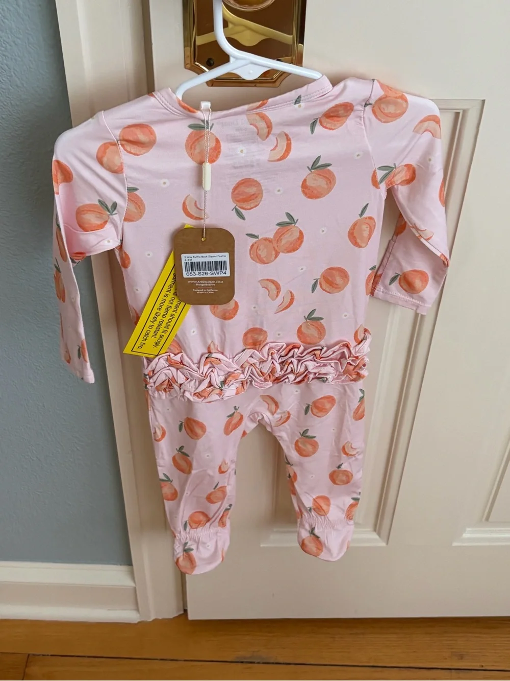 NWT Angel Dear Bamboo Peach Print Ruffle Back Footie Pajama Size 6-9M